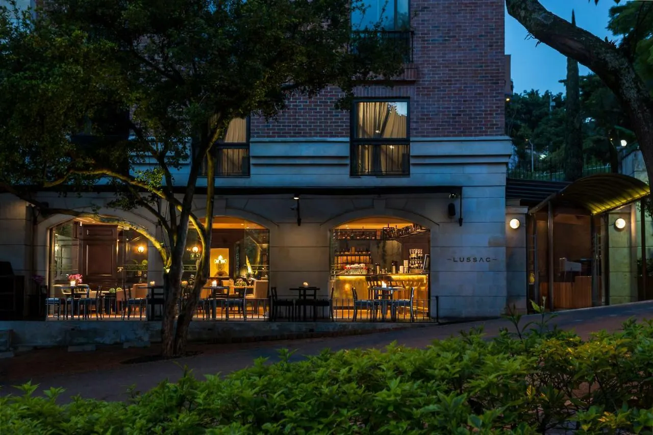 公园10酒店 麦德林