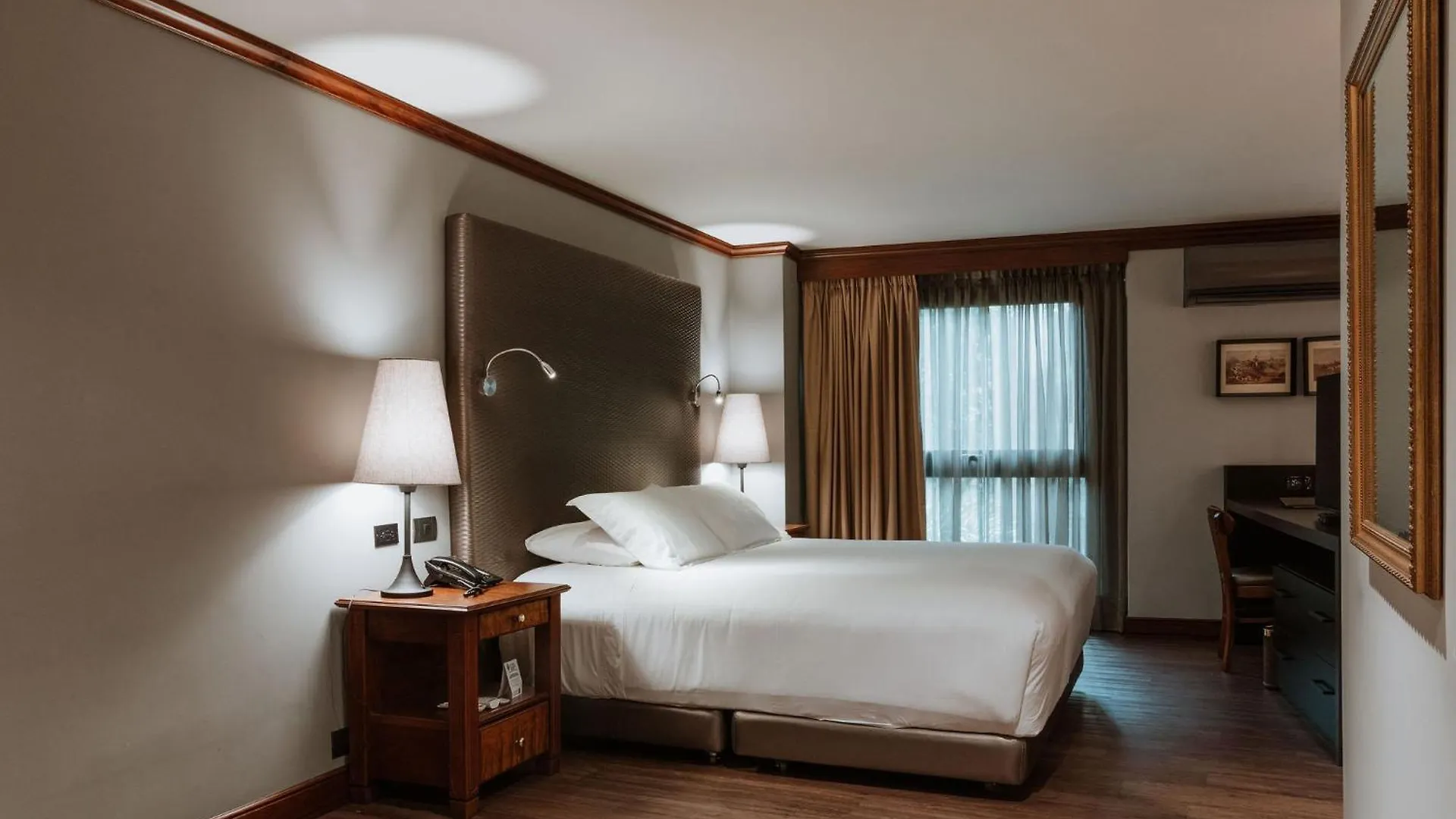 Hotel Park10 Medellin 5*,