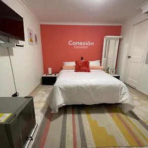 Hermoso Y Nuevo Alojamiento Laureles, Habitación Privada Medellín